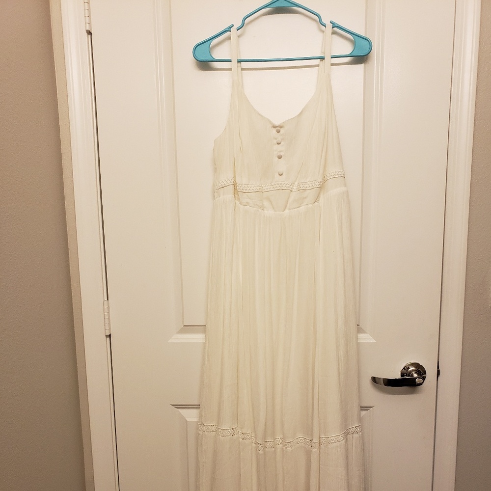 NWOT Torrid Flowy Cream Summer Dress Size 2x